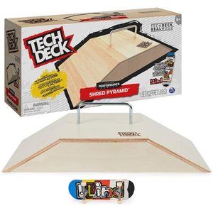 TECH DECK Performance Series, Shred Pyramid Set with Metal Rail